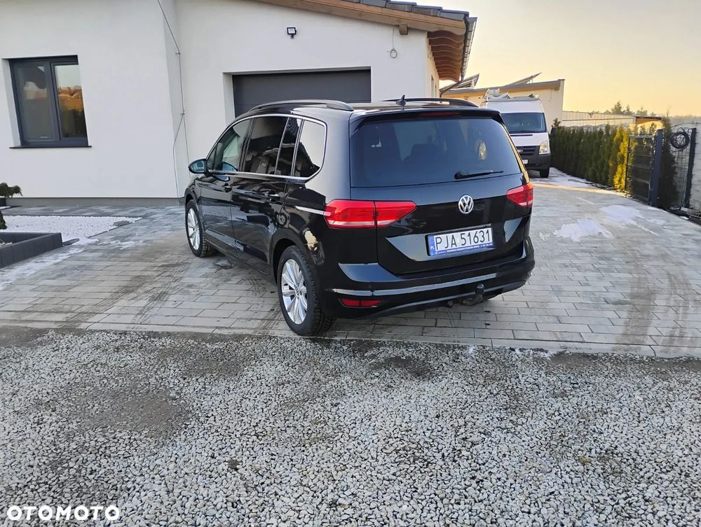 Volkswagen Touran 1.6 TDI SCR (BlueMotion Technology) DSG SOUND - 4