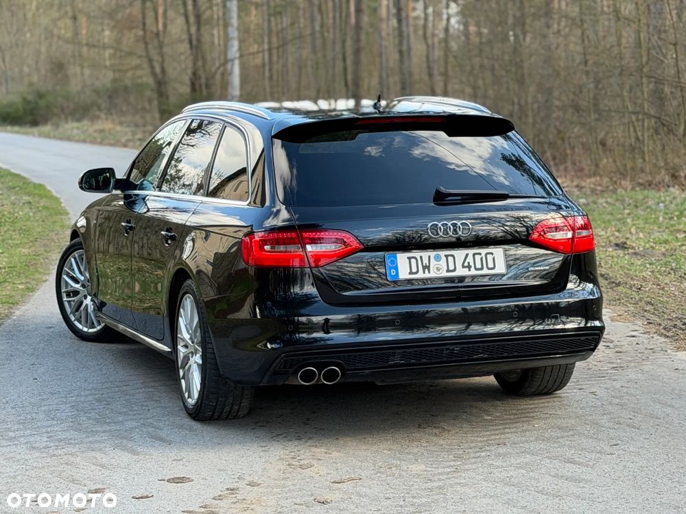 Audi A4 Avant 2.0 TDI DPF quattro S tronic S line Sportpaket - 24