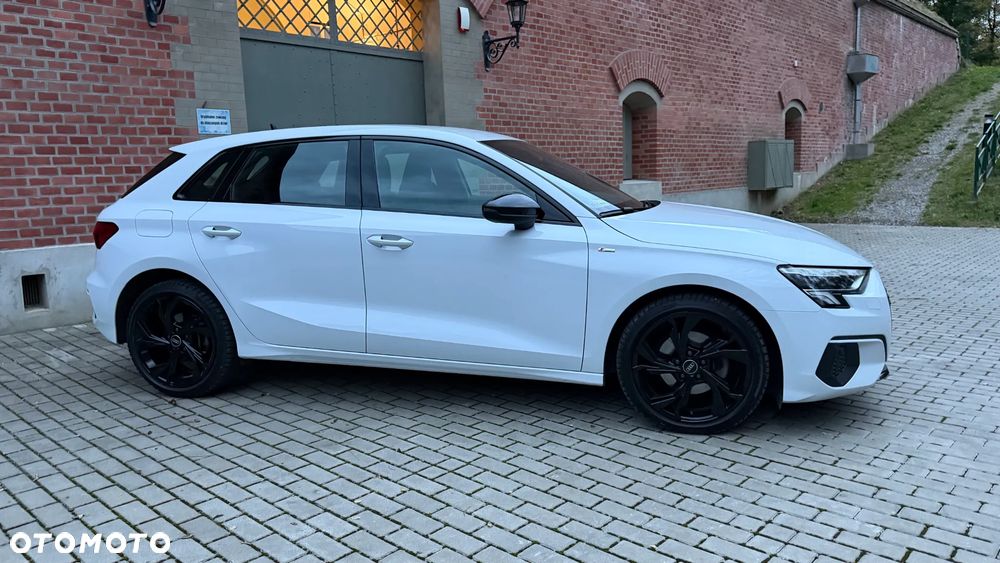 Audi A3 Sportback 35 TFSI mHEV S Line S tronic - 17