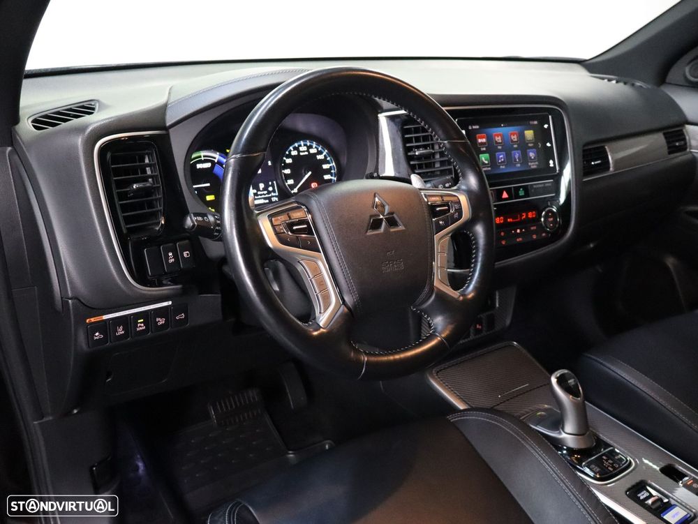 Mitsubishi Outlander 2.4 Instyle - 5