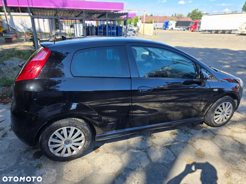 Fiat Punto 1.4 16V Sporting - 3