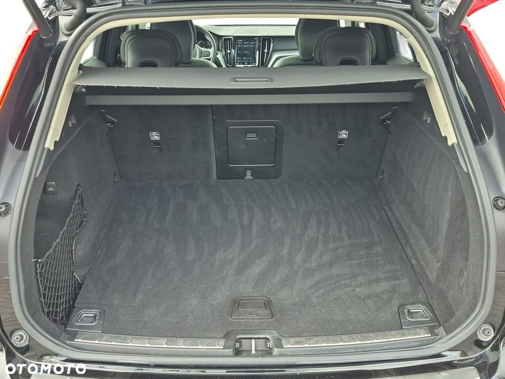 Volvo XC 60 - 24