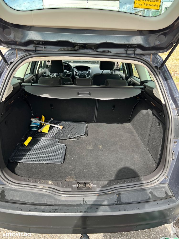 Ford Focus - 14