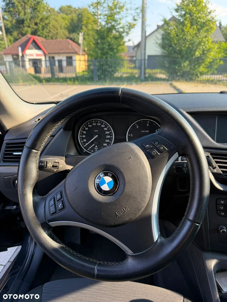 BMW X1 xDrive18d - 18