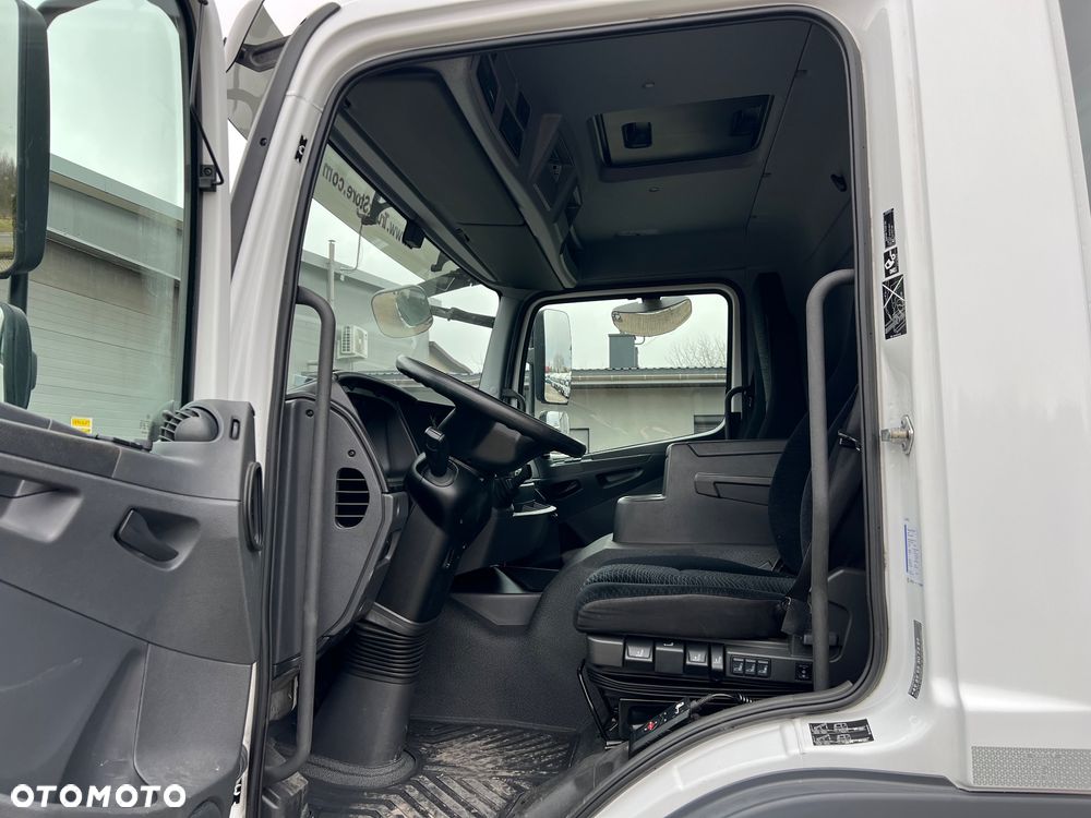 Mercedes-Benz ATEGO - 24