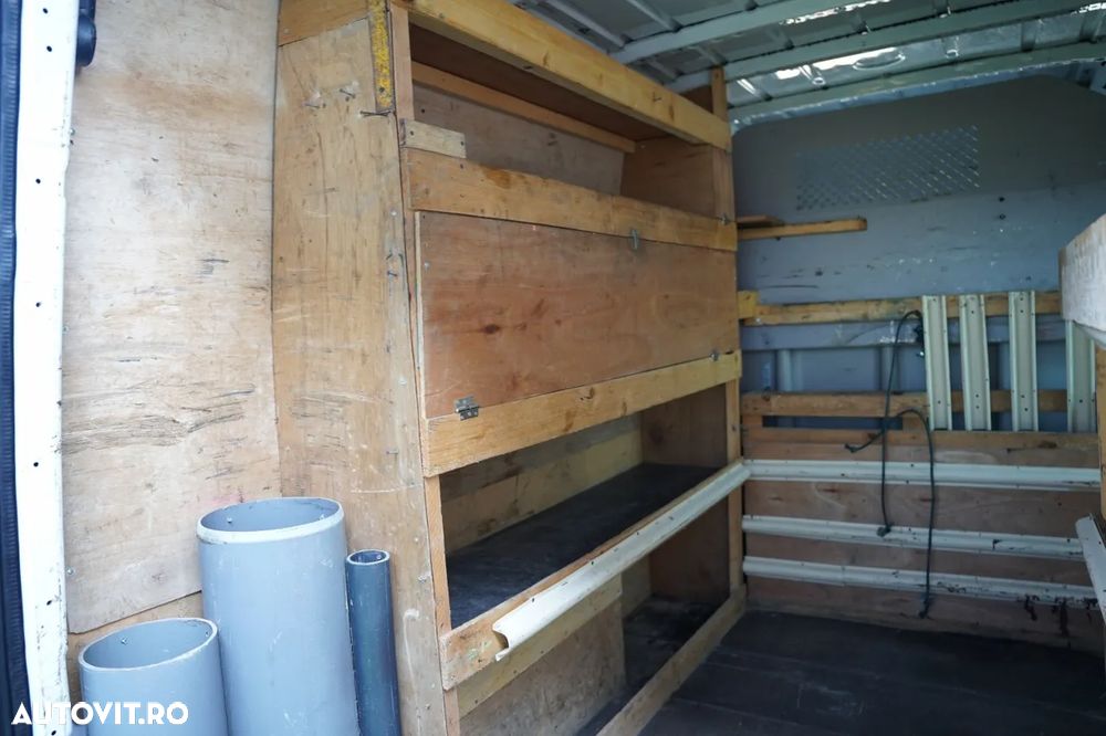 Mercedes-Benz / SPRINTER 310 CDI / CARTER CU 7 LOCURI / MANUALĂ / TABLĂ AUTO / PANEL - 23
