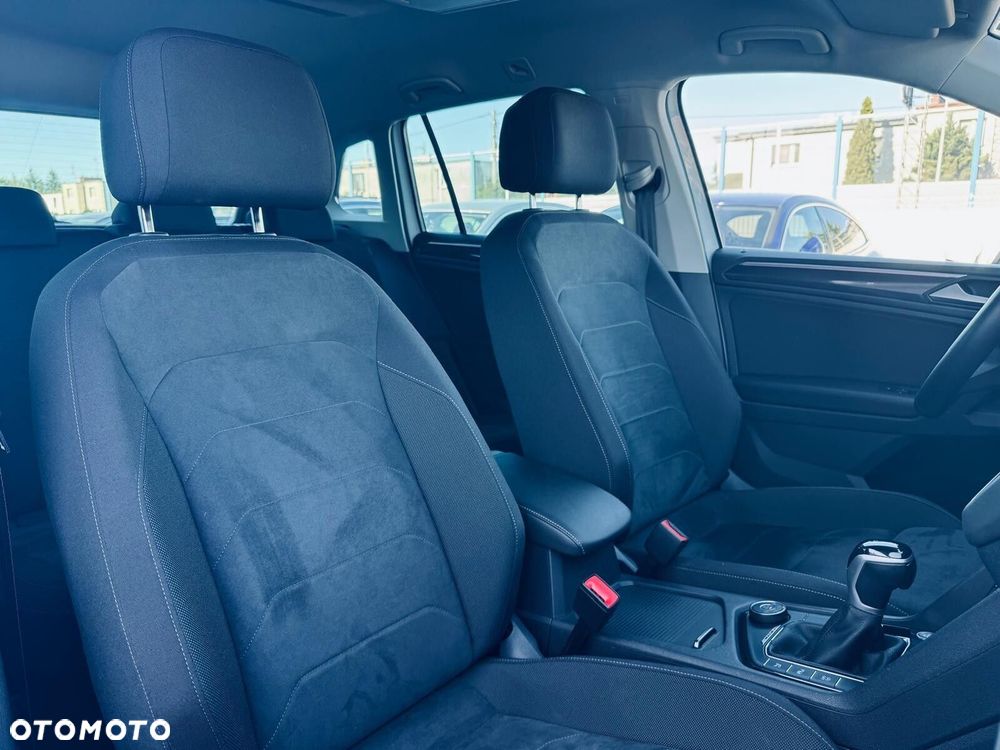 Volkswagen Tiguan 2.0 TDI SCR 4Mot Elegance DSG - 16