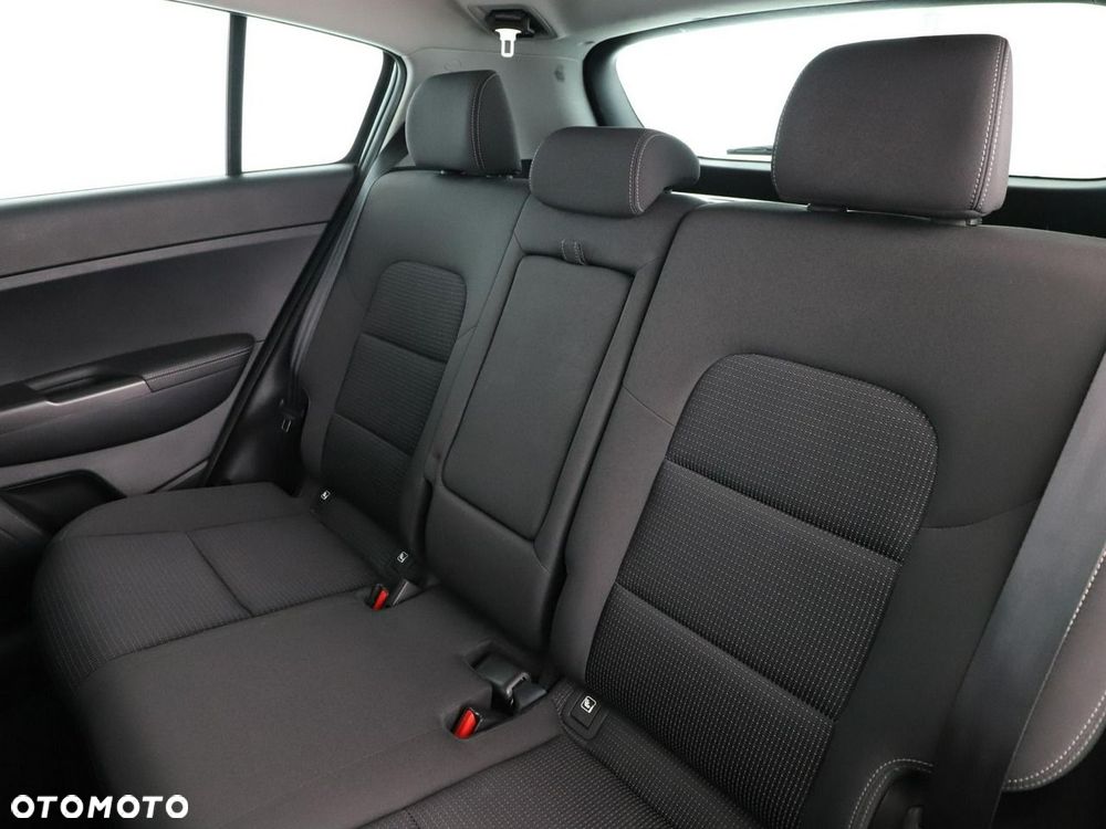 Kia Sportage 1.6 GDI 2WD DREAM-TEAM EDITION - 18