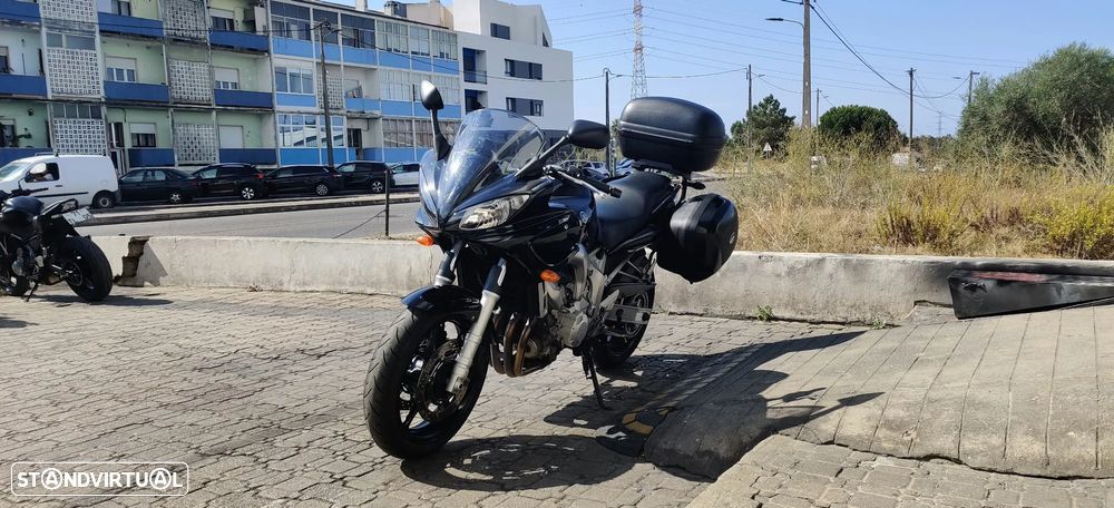 Yamaha Fazer 600 - 5