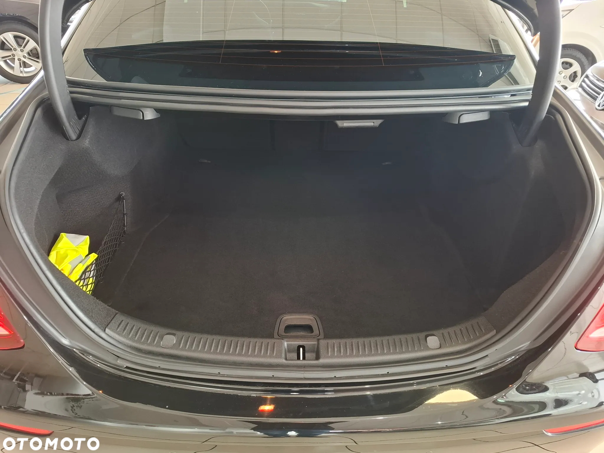 Mercedes-Benz Klasa E 250 9G-TRONIC - 7