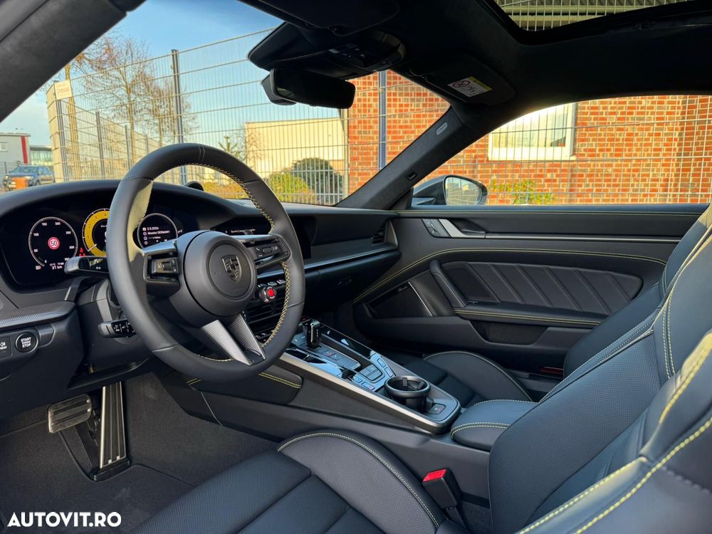 Porsche 911 911Turbo S - 4