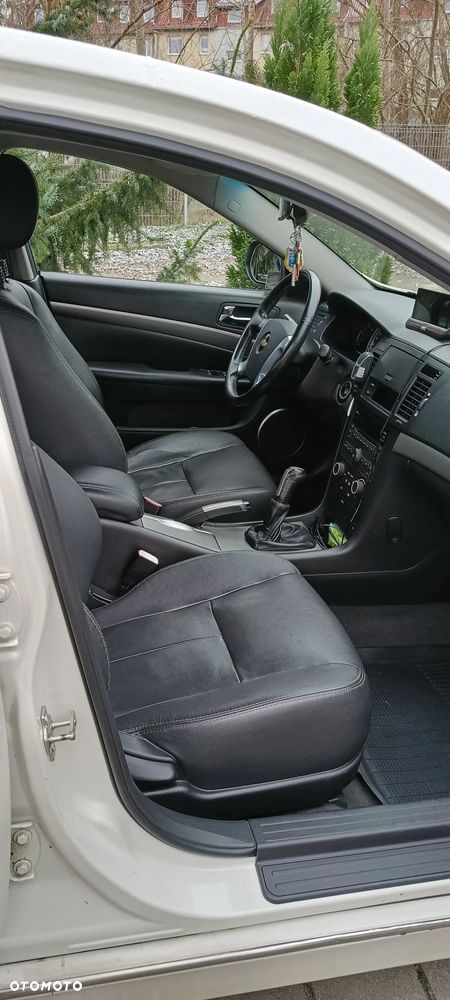 Chevrolet Epica 2.0 LS - 4