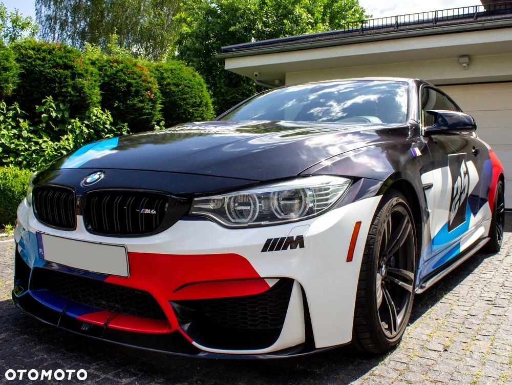 BMW M4 DKG - 4
