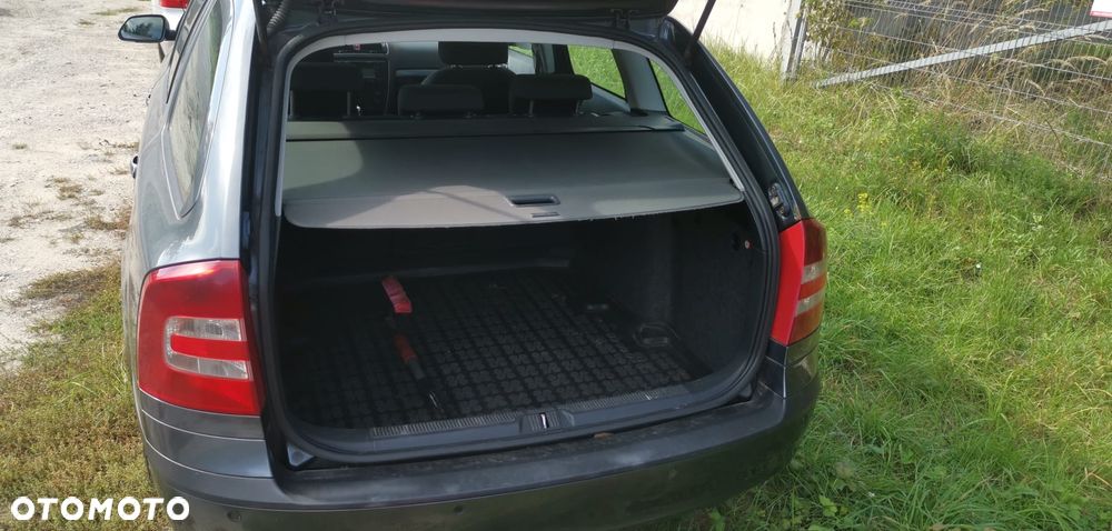 Skoda Octavia 1.8 TSI Ambiente - 26