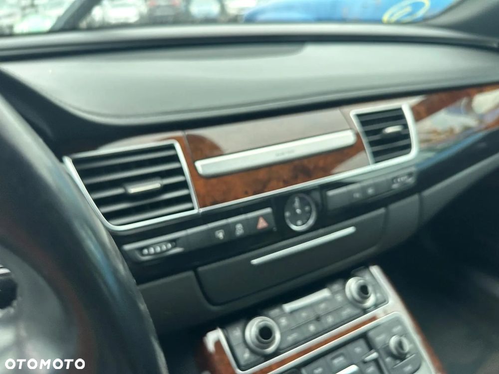 Audi A8 4.2 FSI L Quattro - 23