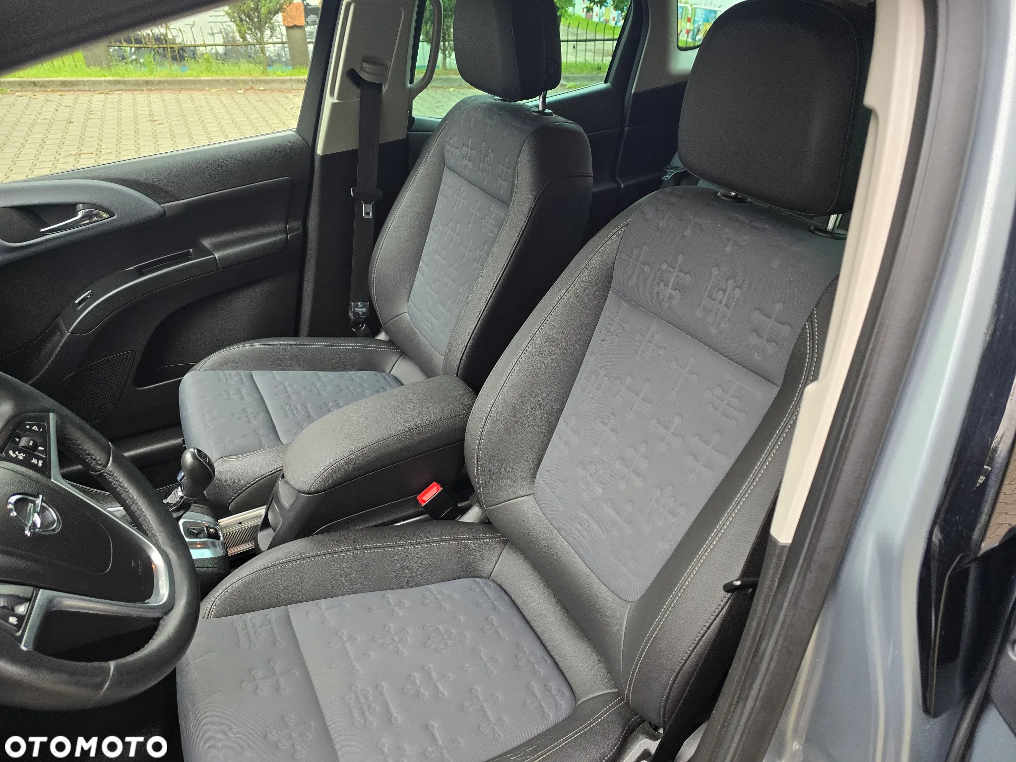 Opel Meriva 1.4 T Cosmo - 11