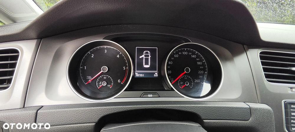 Volkswagen Golf 1.6 TDI BlueMotion Trendline - 16