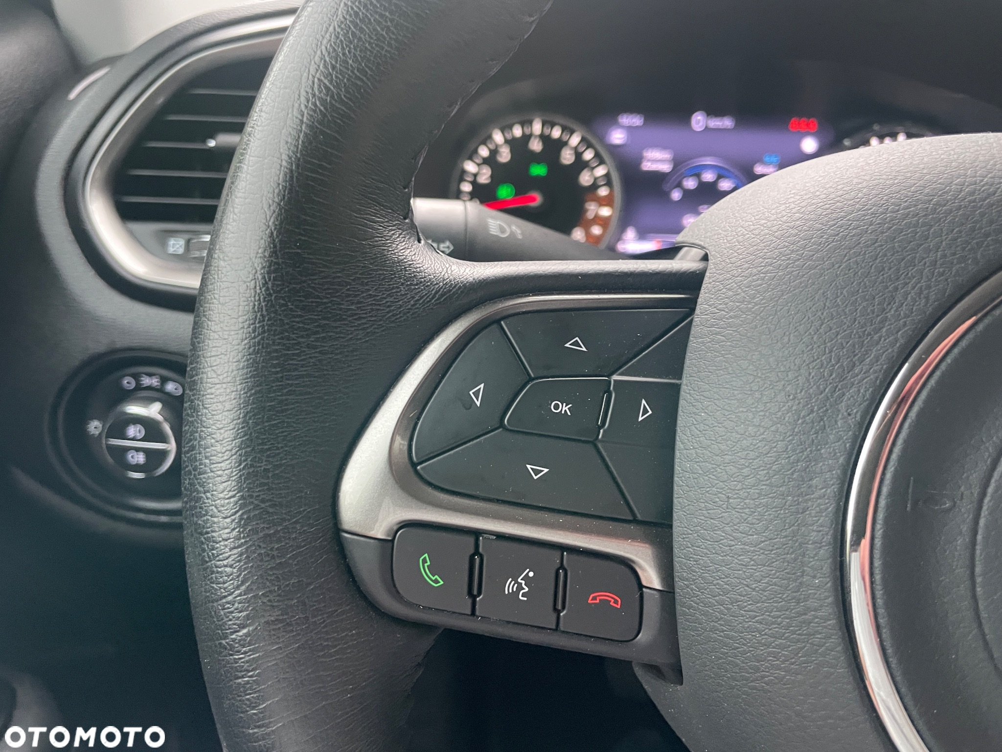Jeep Renegade 1.3 T-GDI Automatik Limited - 29