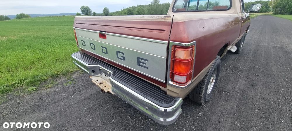 Dodge RAM - 18