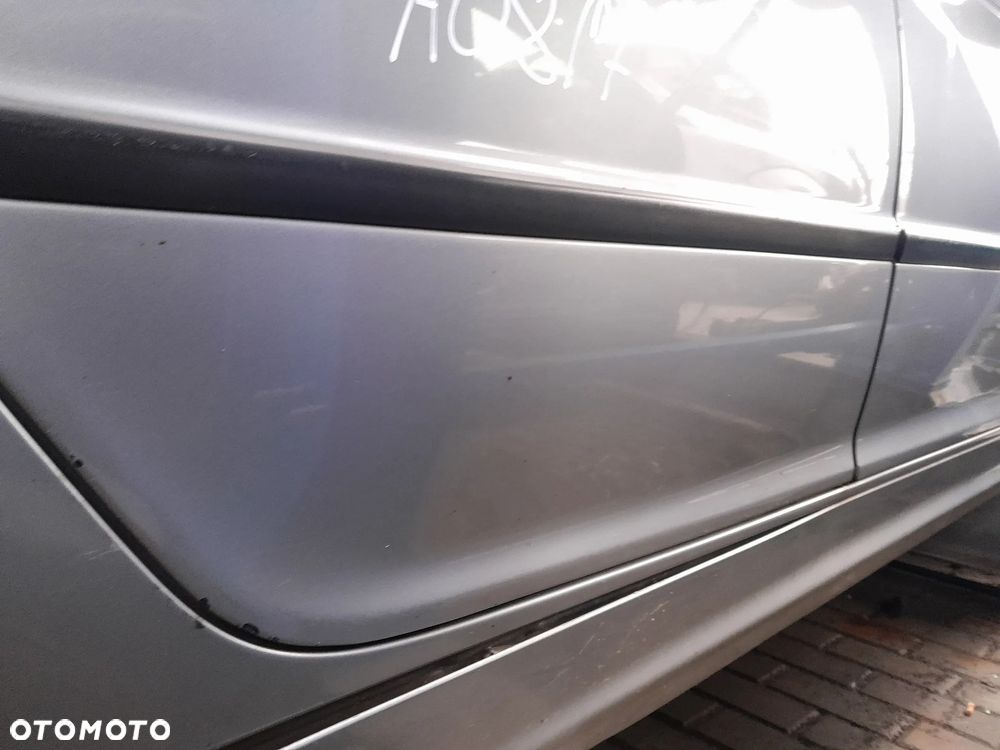 BMW E46 DRZWI PRAWE TYLNE PRAWY TYŁ TOURING KOLOR: A08/7 - 4