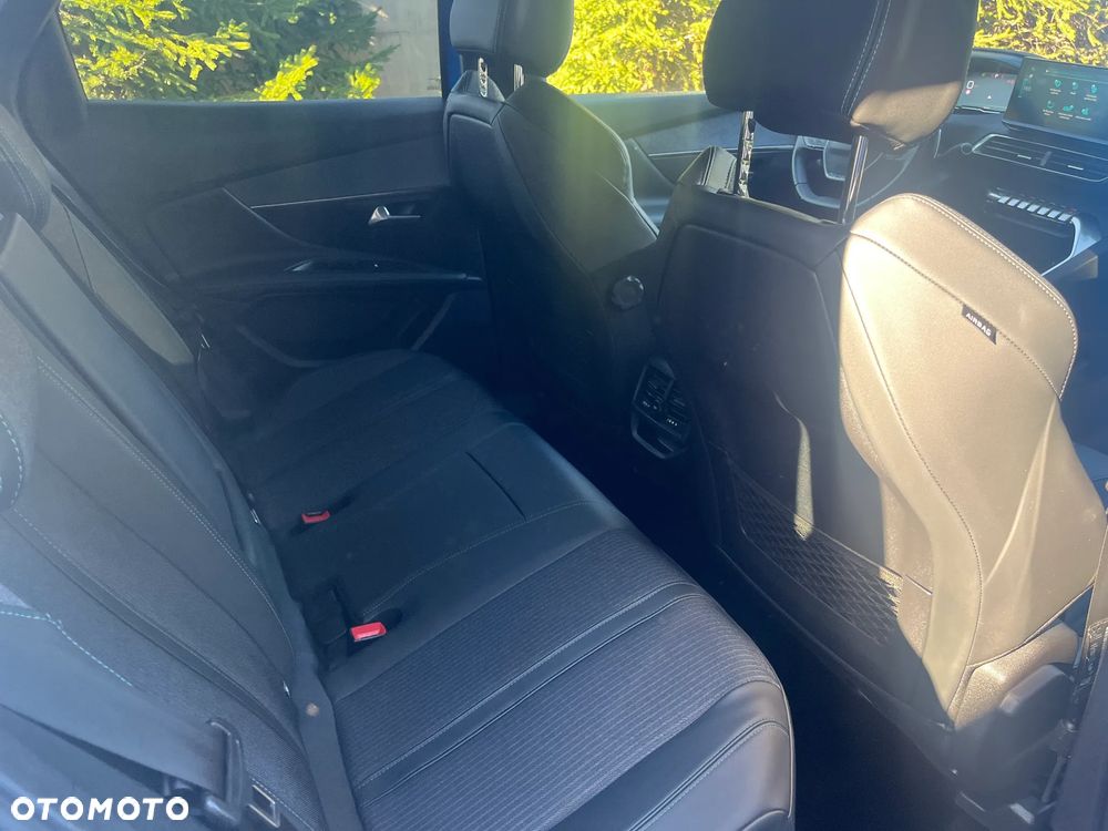 Peugeot 3008 225 e-EAT8 Allure - 5