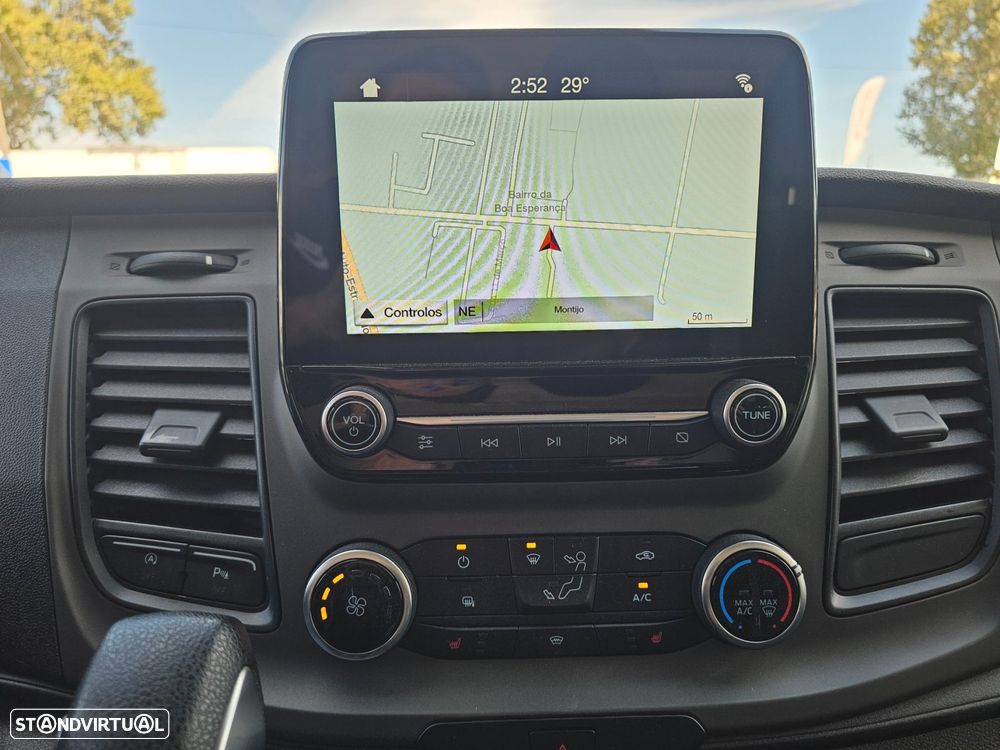 Ford Transit Custom 340 L2H2 VA Auto Trend Nugget Plus - 18