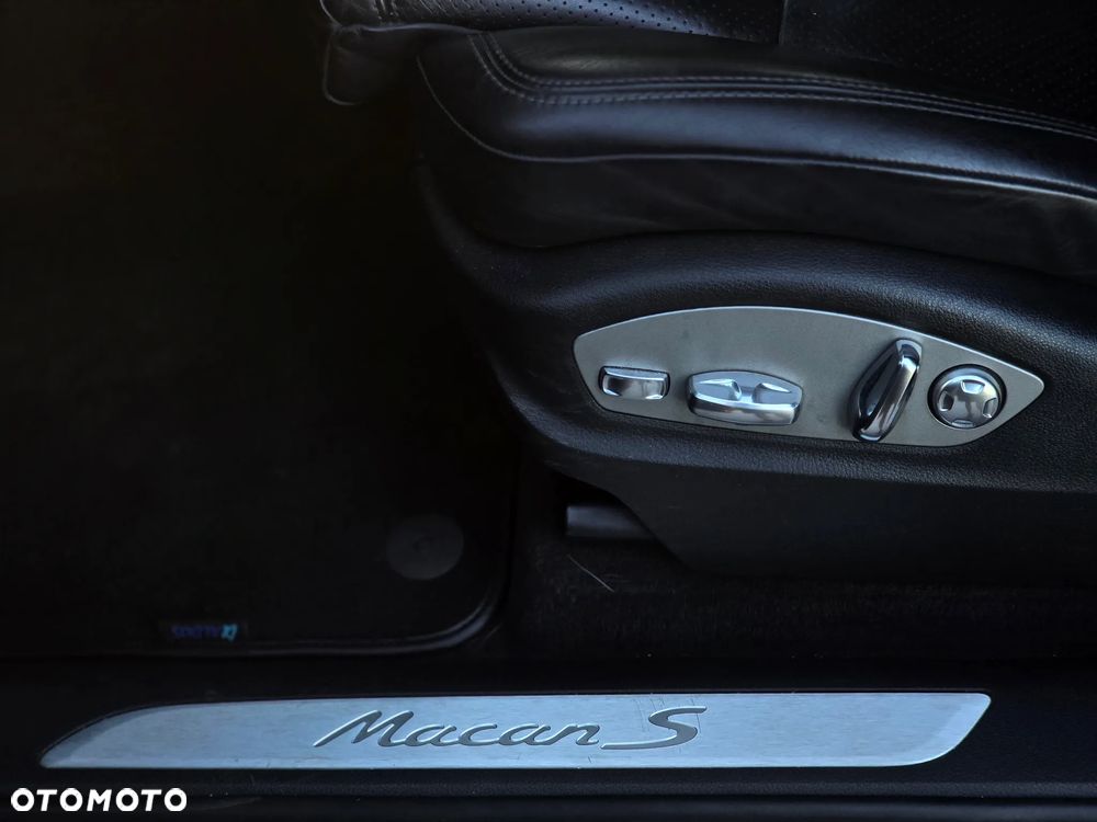 Porsche Macan S - 14