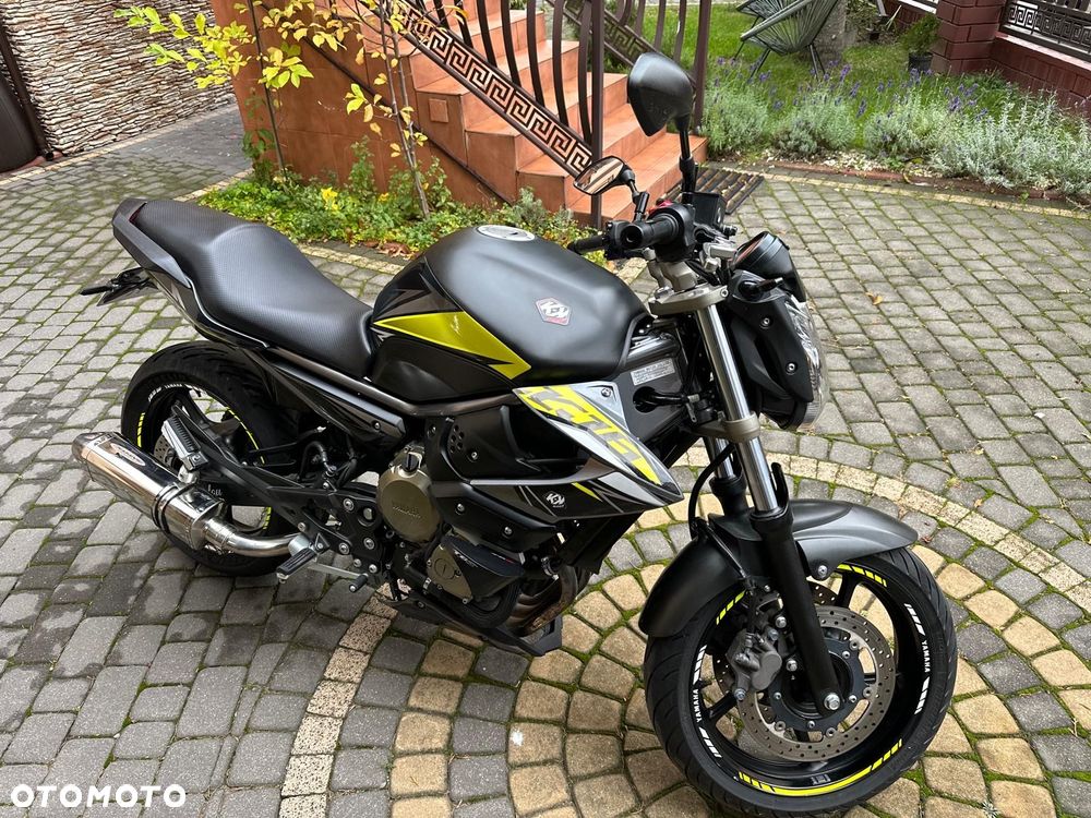 Yamaha XJ - 1