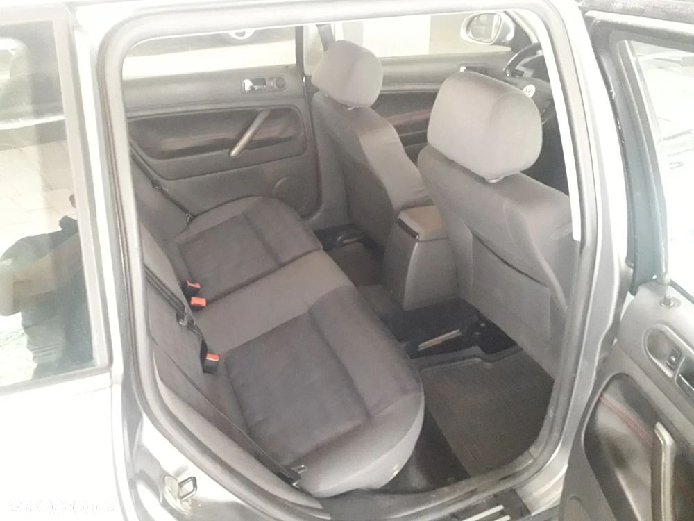 Volkswagen Passat 2.0 5V Trendline - 9