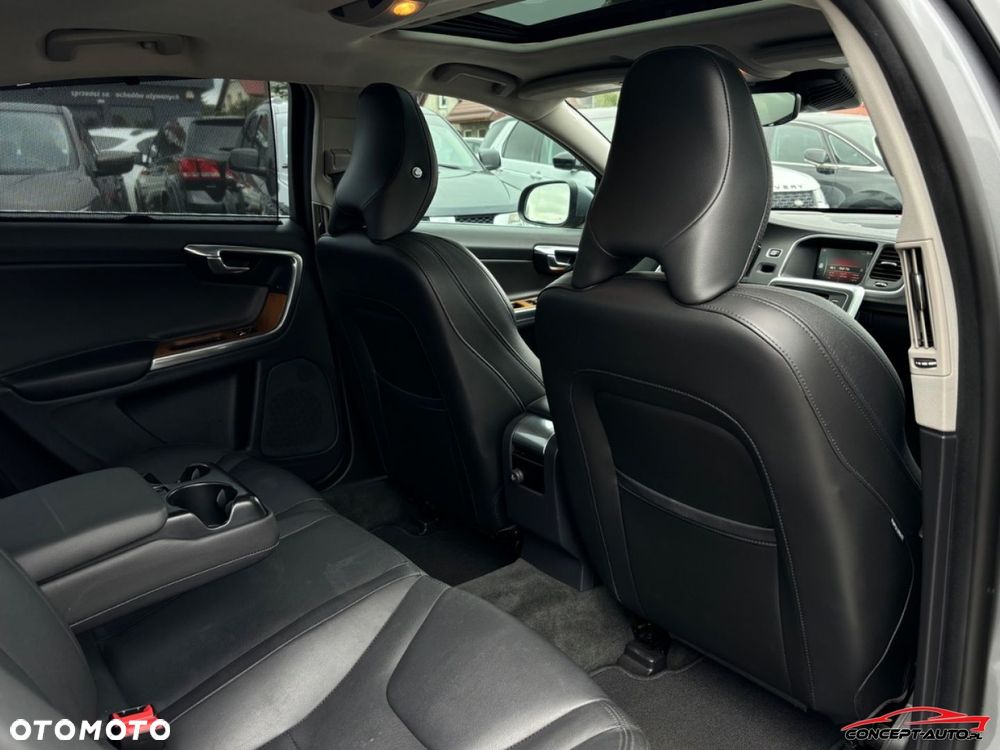 Volvo S60 - 27