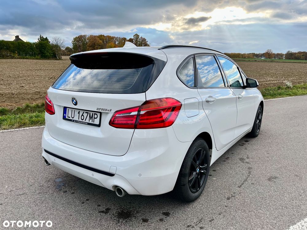 BMW Seria 2 218d Sport Line - 4