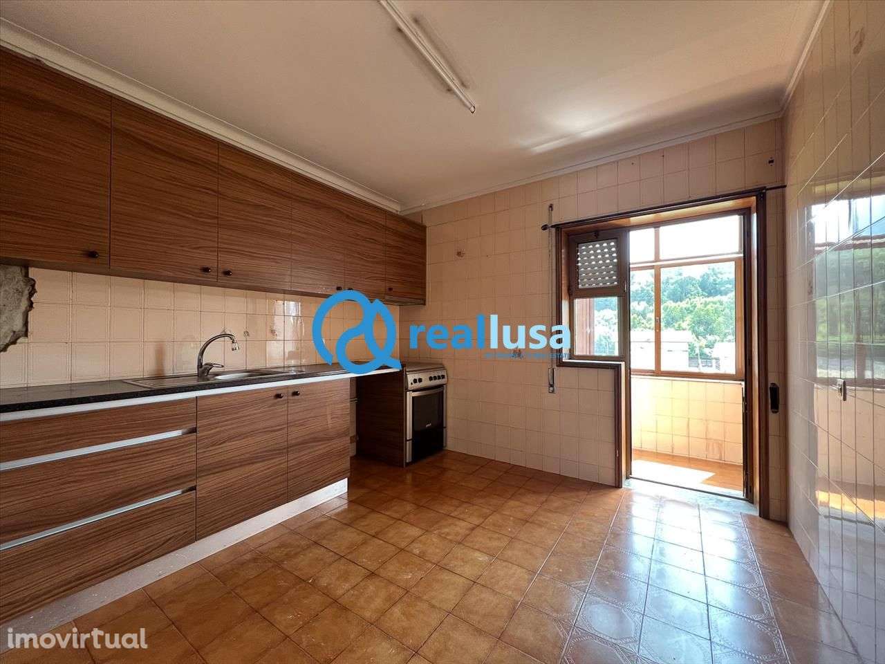 Apartamento T3 c/ garagem Perosinho Vila Nova de Gaia - Grande imagem: 2/13