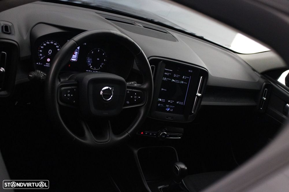 Volvo XC 40 2.0 D3 - 39