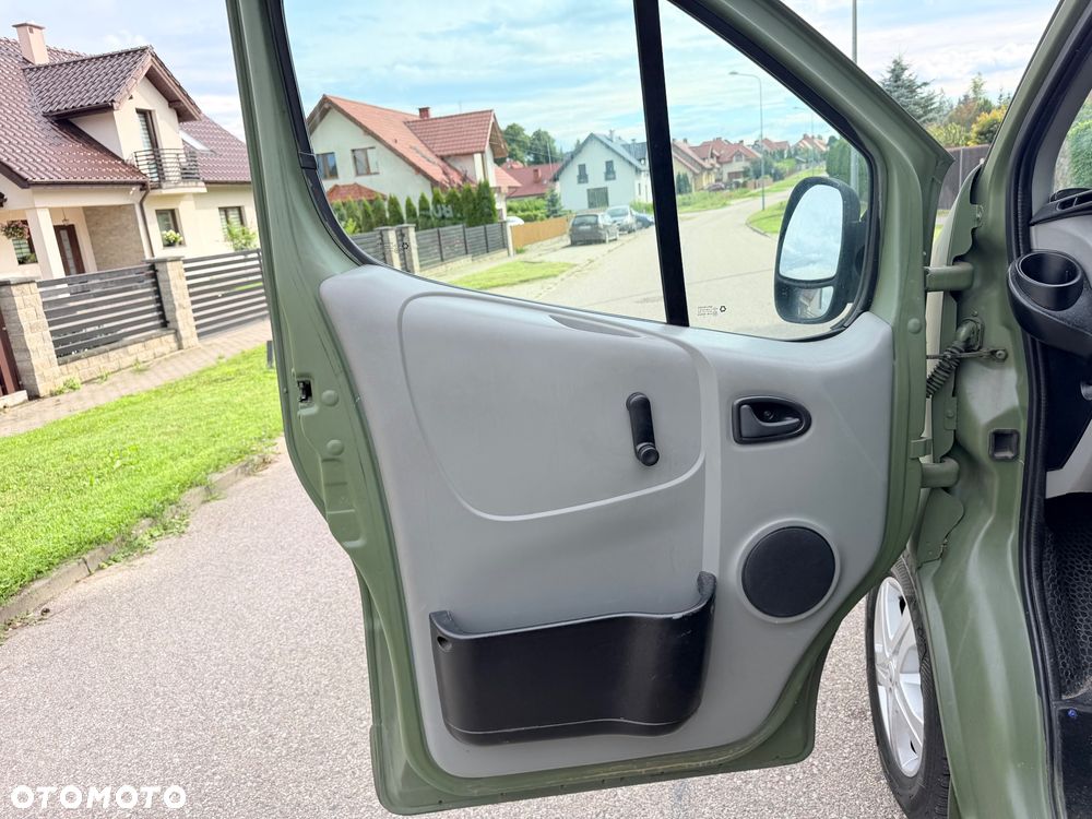 Opel Vivaro - 20