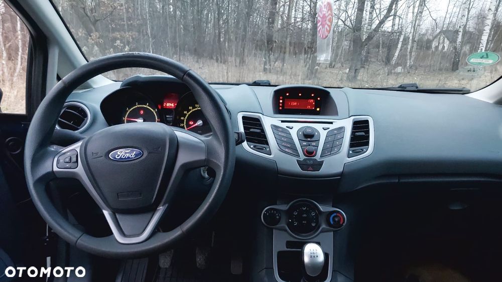 Ford Fiesta 1.25 Ambiente - 7