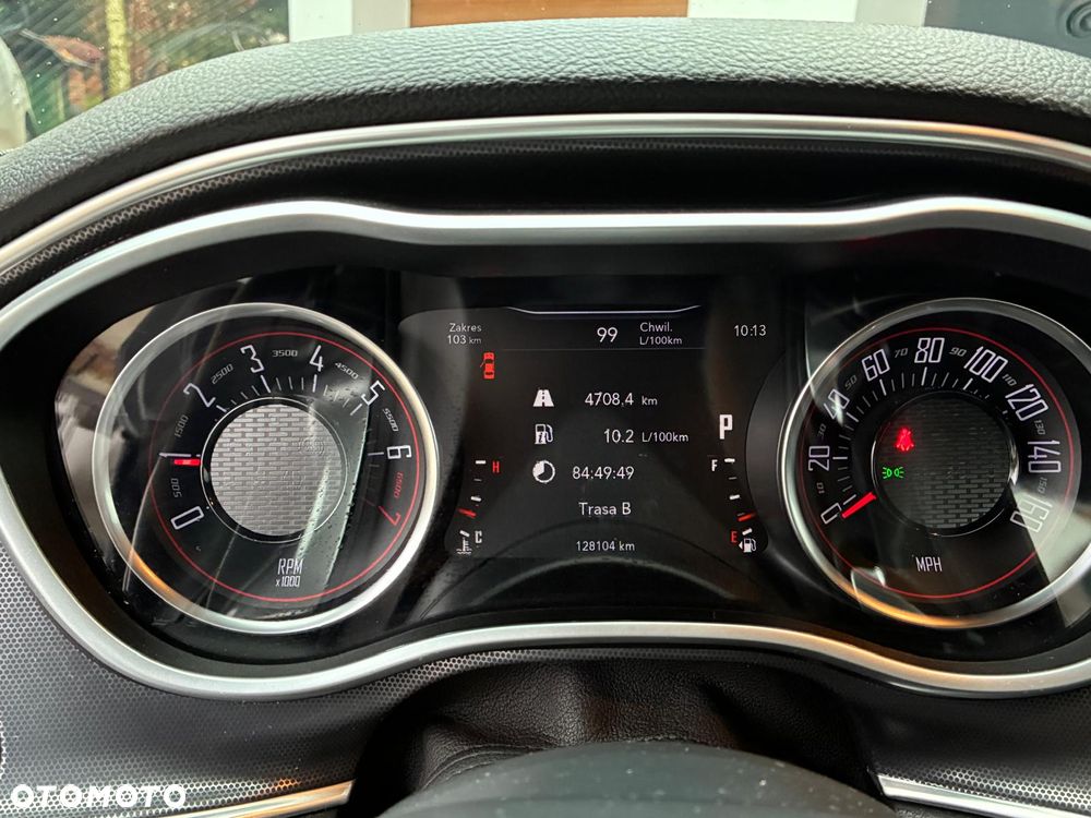 Dodge Challenger 3.6 SXT Plus - 16