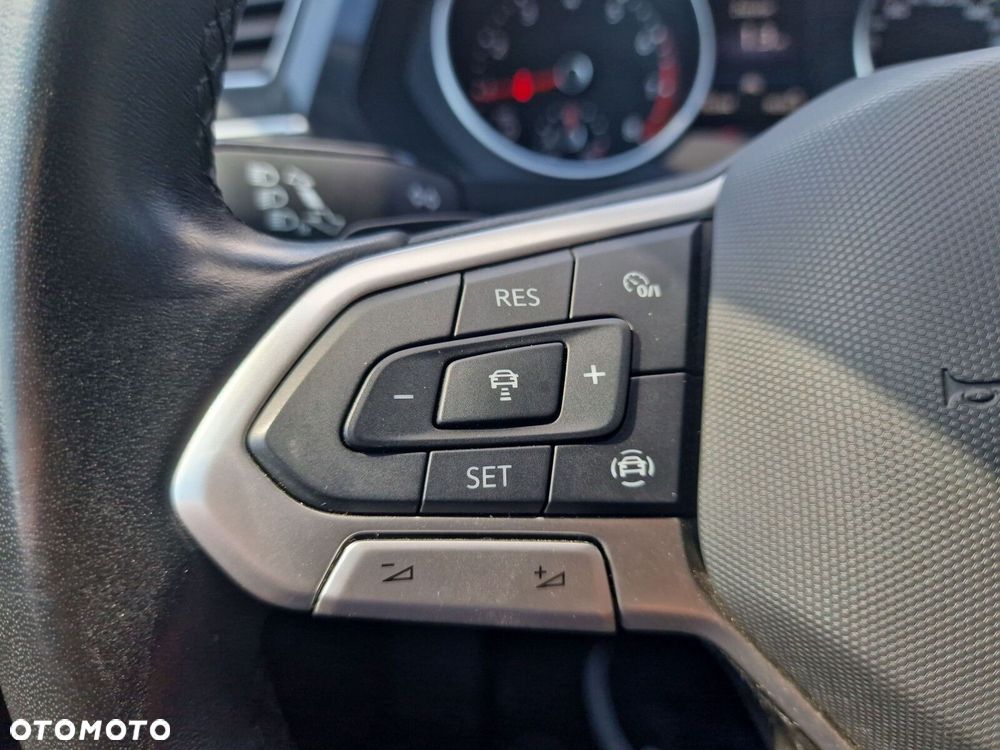 Volkswagen Tiguan 1.5 TSI EVO Life DSG - 32