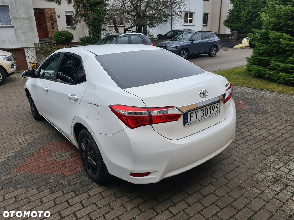 Toyota Corolla 1.6 Active - 3