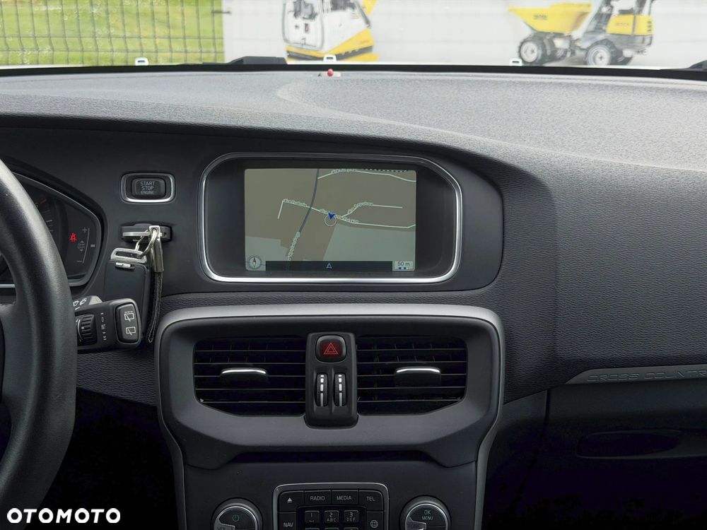 Volvo V40 Cross Country D3 Summum - 16
