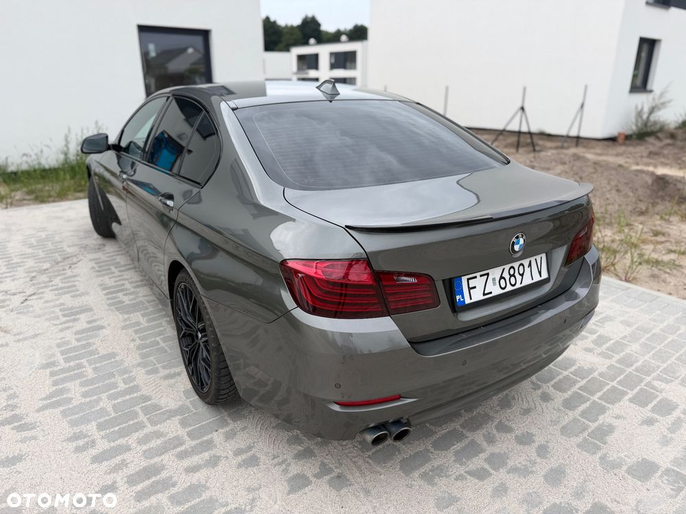 BMW Seria 5 520d Luxury Line - 12