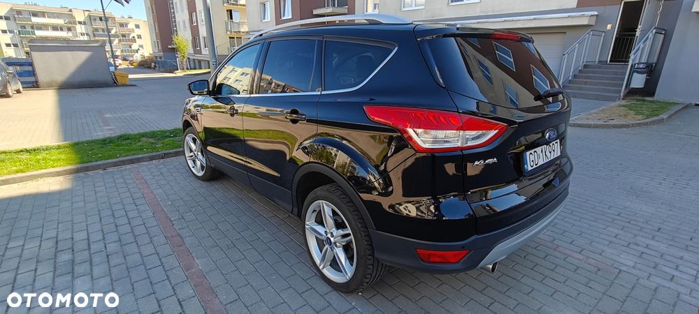Ford Kuga 2.0 TDCi 4x4 Titanium - 6