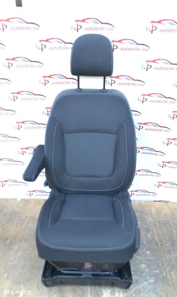RENAULT TRAFIC Opel Vivaro 3 III 4 IV fotel Kierowca Kierowcy jedynka Fotele Fotel Lewy IDEALNY - 2