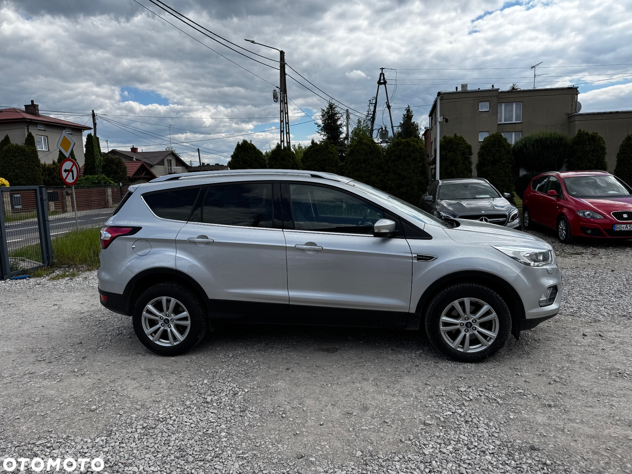 Ford Kuga 1.5 EcoBoost 2x4 Cool & Connect - 8