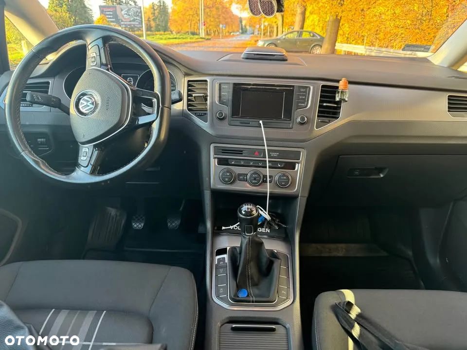 Volkswagen Golf VII 1.6 TDI BlueMotion Trendline - 5