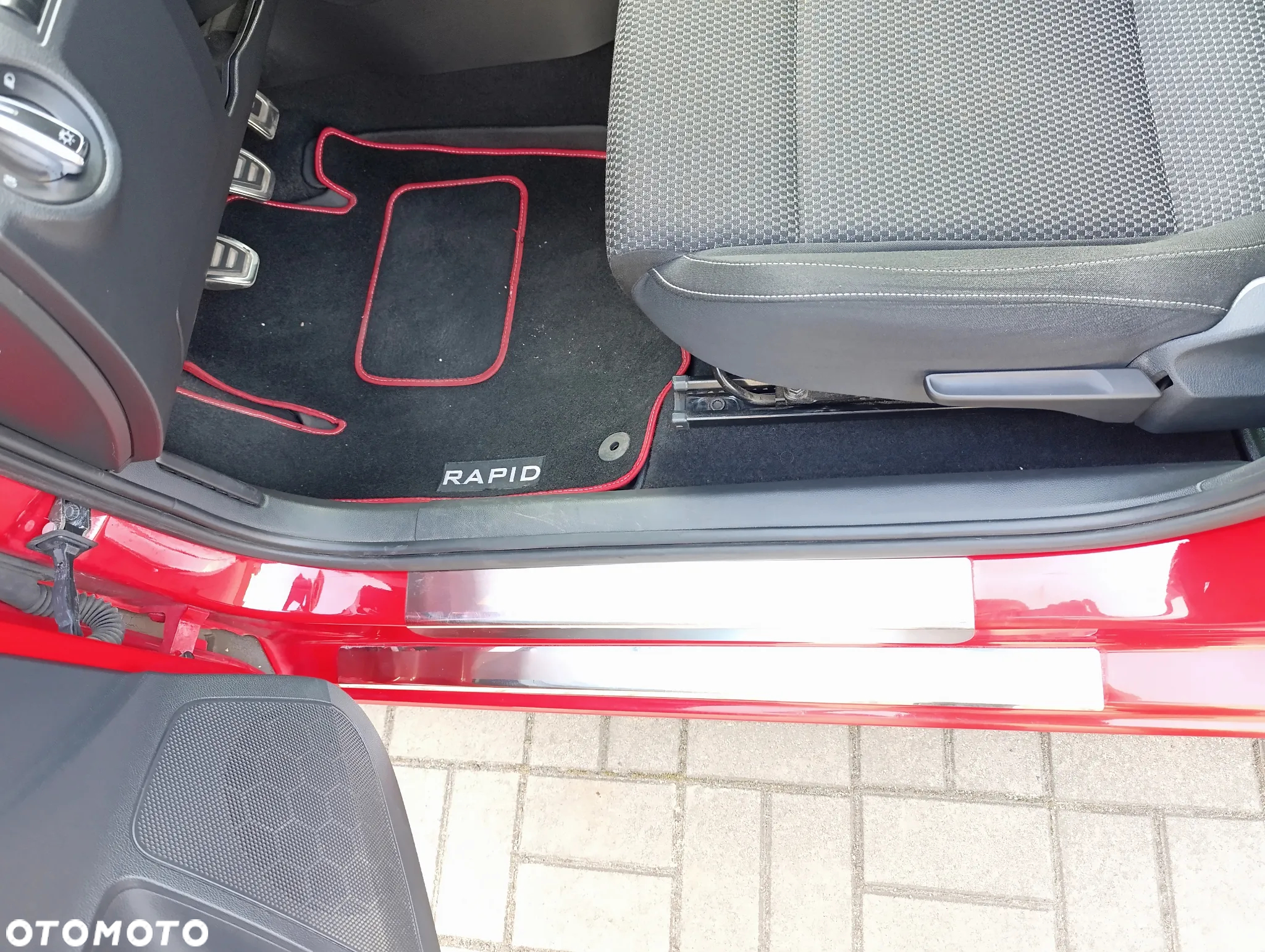 Skoda RAPID 1.2 TSI Ambition - 25