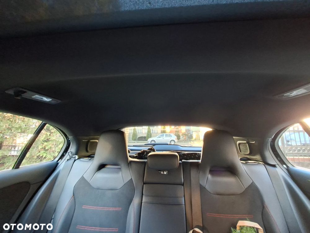 Mercedes-Benz Klasa A 250 4Matic 7G-DCT AMG Line - 16