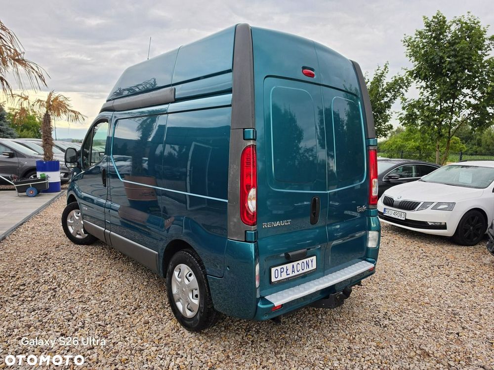 Renault Trafic - 8