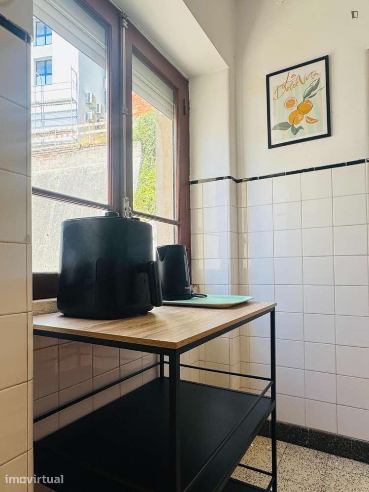 Quarto - localizado em Montes Claros Coimbra - Grande imagem: 3/8