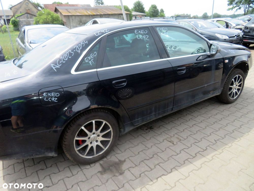 SEAT EXEO 3R2 SEDAN 2009 LC9Z 2.0 TDI CAGA 142KM CSH CZARNY na części - 6