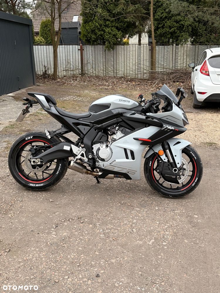 CFMoto 675SR - 3